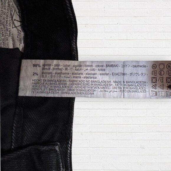 ZARA Black Distressed High Waist Frayed Hem Denim Shorts Women's Size 8 / 30 - Picture 5 of 7